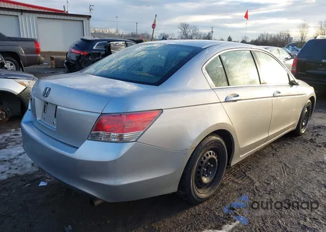 2010 Honda Accord 2.4 Lx z USA, uszkodzony, nr VIN 1HGCP2F33AA177855